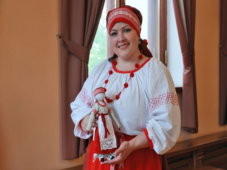 В Год семьи на Вологодчине пройдет конкурс «Кукла в национальном костюме».